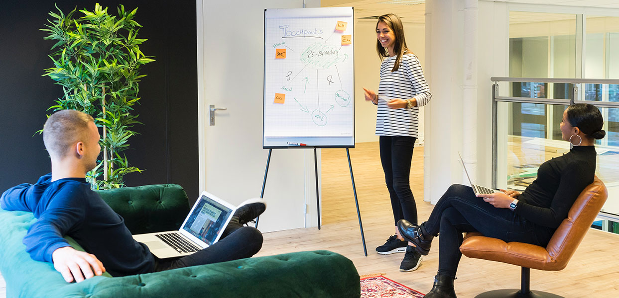 Ordre des Avocats du 04 Logo